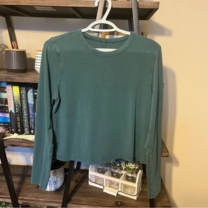 Lululemon Green Long Sleeve